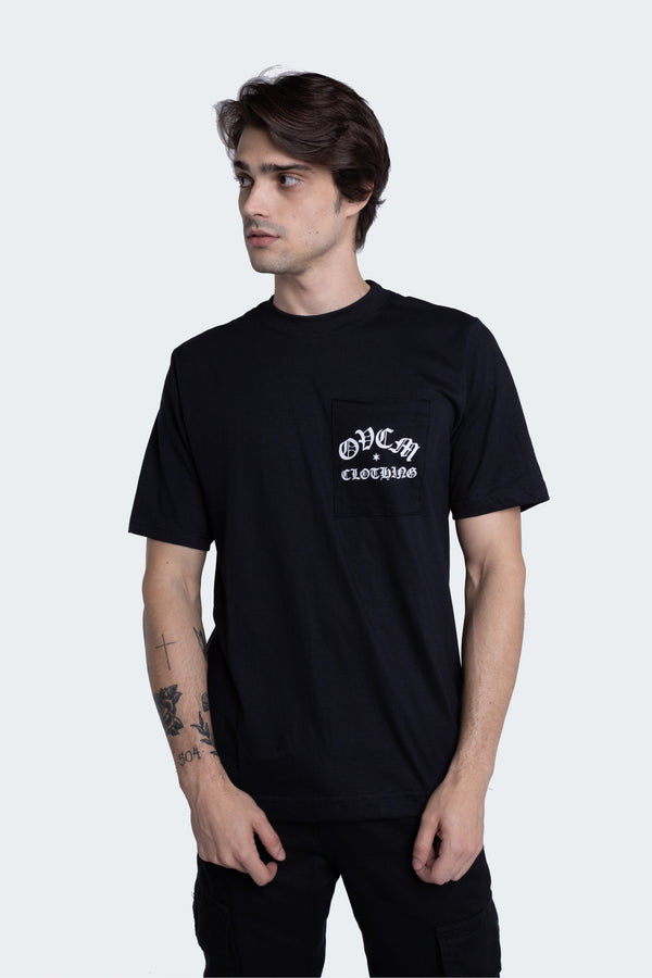 Camiseta Overcome Pocket Old Letters III Preta