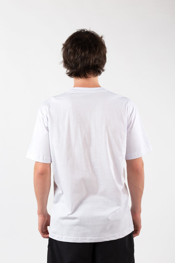 Camiseta Overcome "Logobox Grafitti" Branca