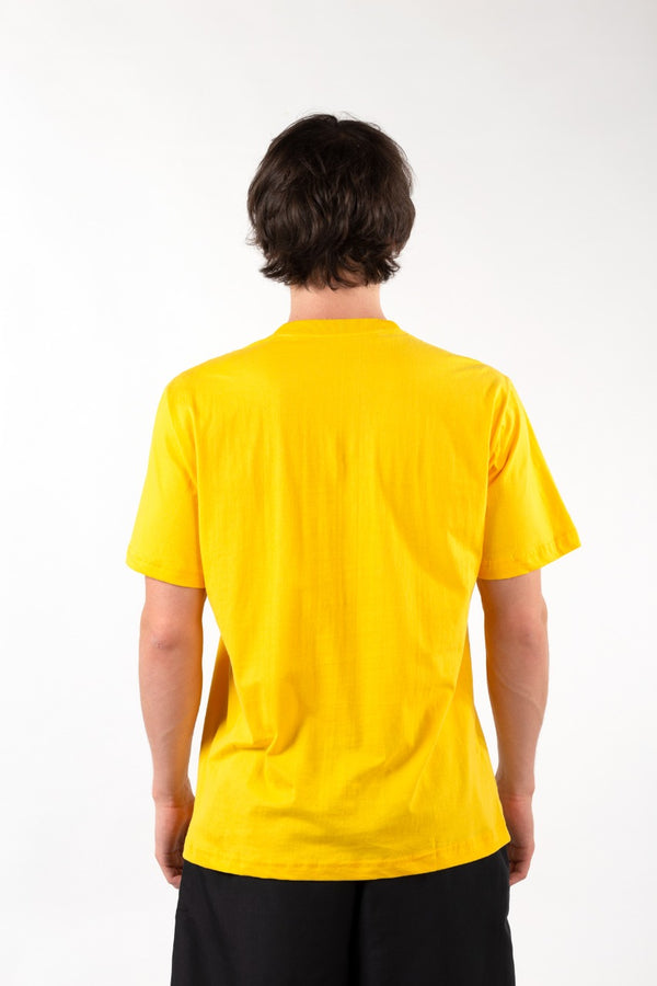 Camiseta Overcome "Logobox" Amarela