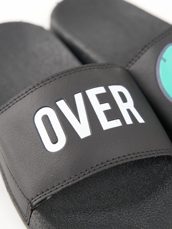Chinelo Overcome "Grafitti" Preto